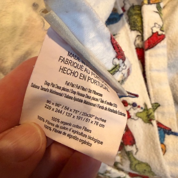 Dr. Seuss Grinch Pottery Barn Kids Festive Holiday Print Sheets used organic